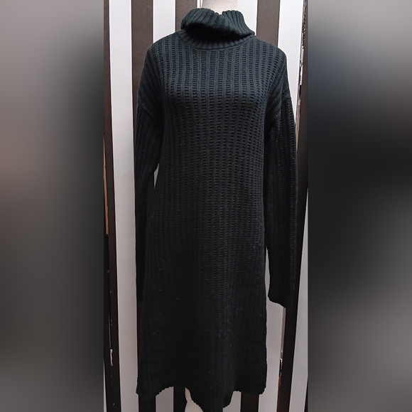 Banana Republic Dresses & Skirts - Banana republic sweater dress